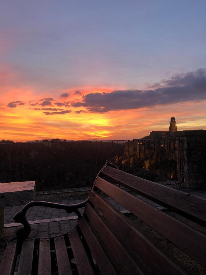 Il Girasole Storico Leilighet Pitigliano Eksteriør bilde